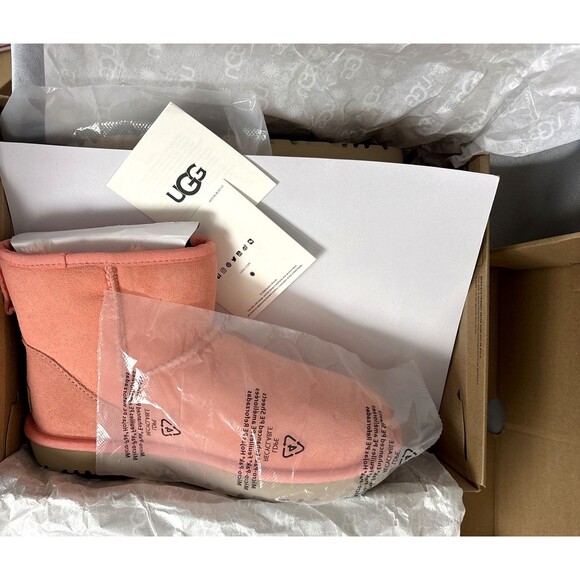 New Womens Ugg Boots Sz 7 Classic Mini Rare Gorgeous Color SHPN Seashell Pink - Picture 15 of 16